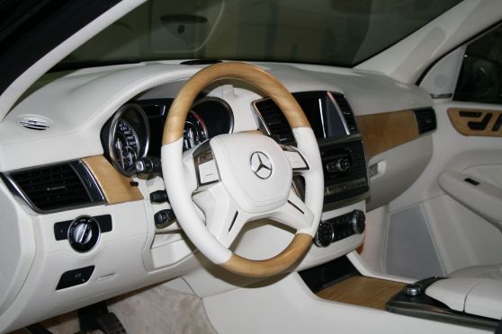  Mercedes-Benz ML 63 AMG (W166)