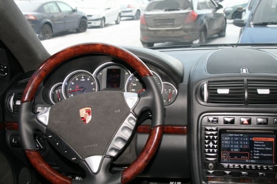  Porsche Cayenne